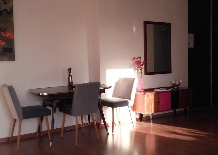 Διαμέρισμα Climate Of The 60's *